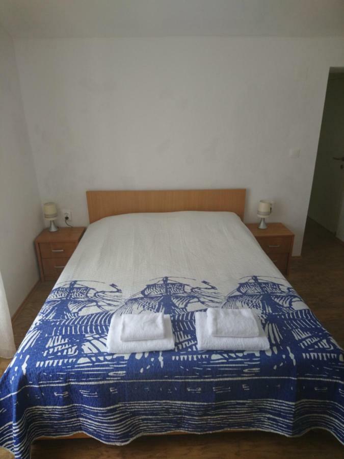 Apartment Dalmatinac Ivo Polace Ngoại thất bức ảnh